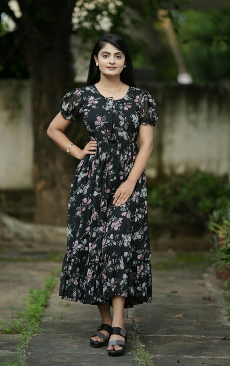 Georgette long maxi dress with digital print - Clothebelle