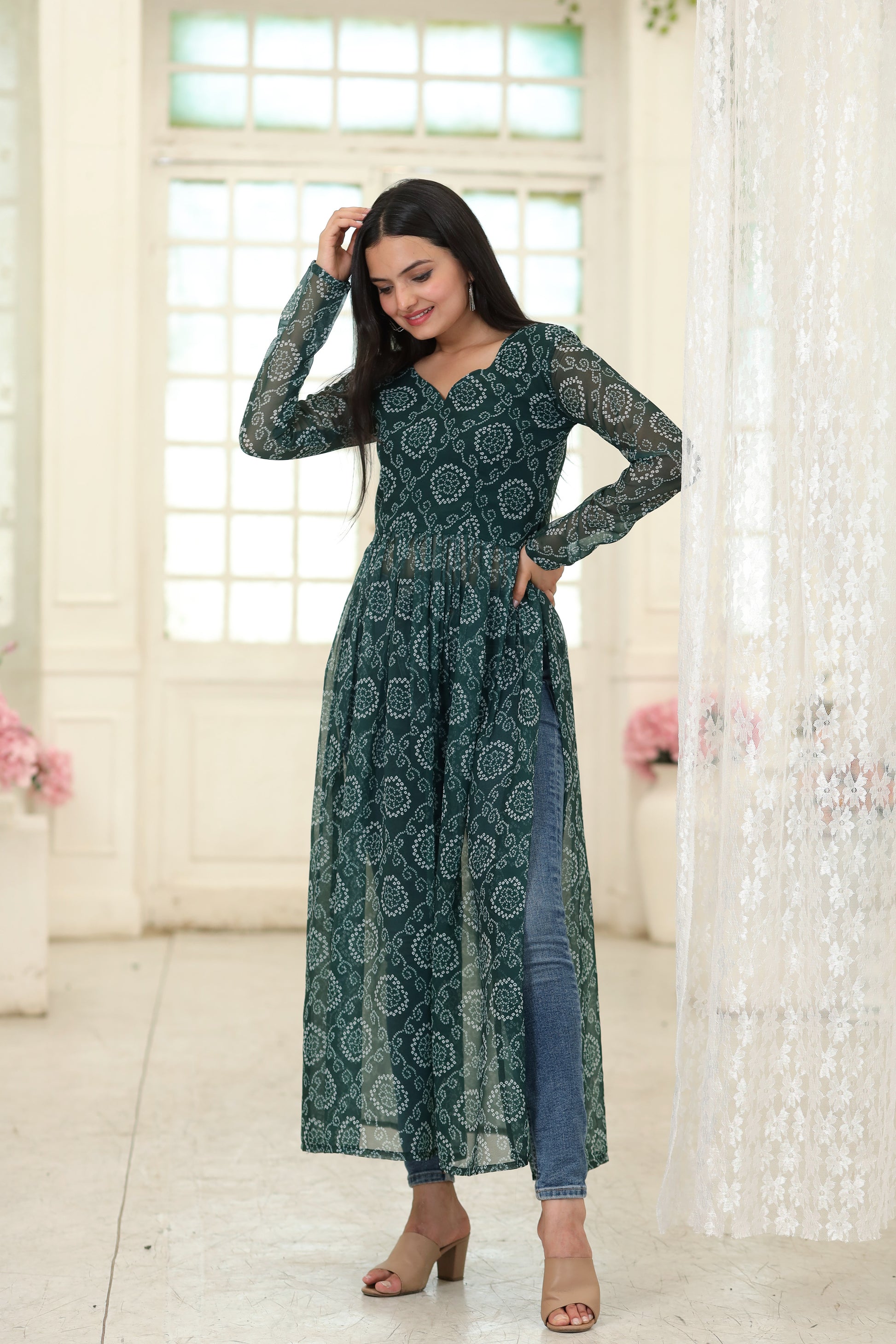 PREMIUM READYMADE DESIGNER NAYRA CUT KURTI - Clothebelle