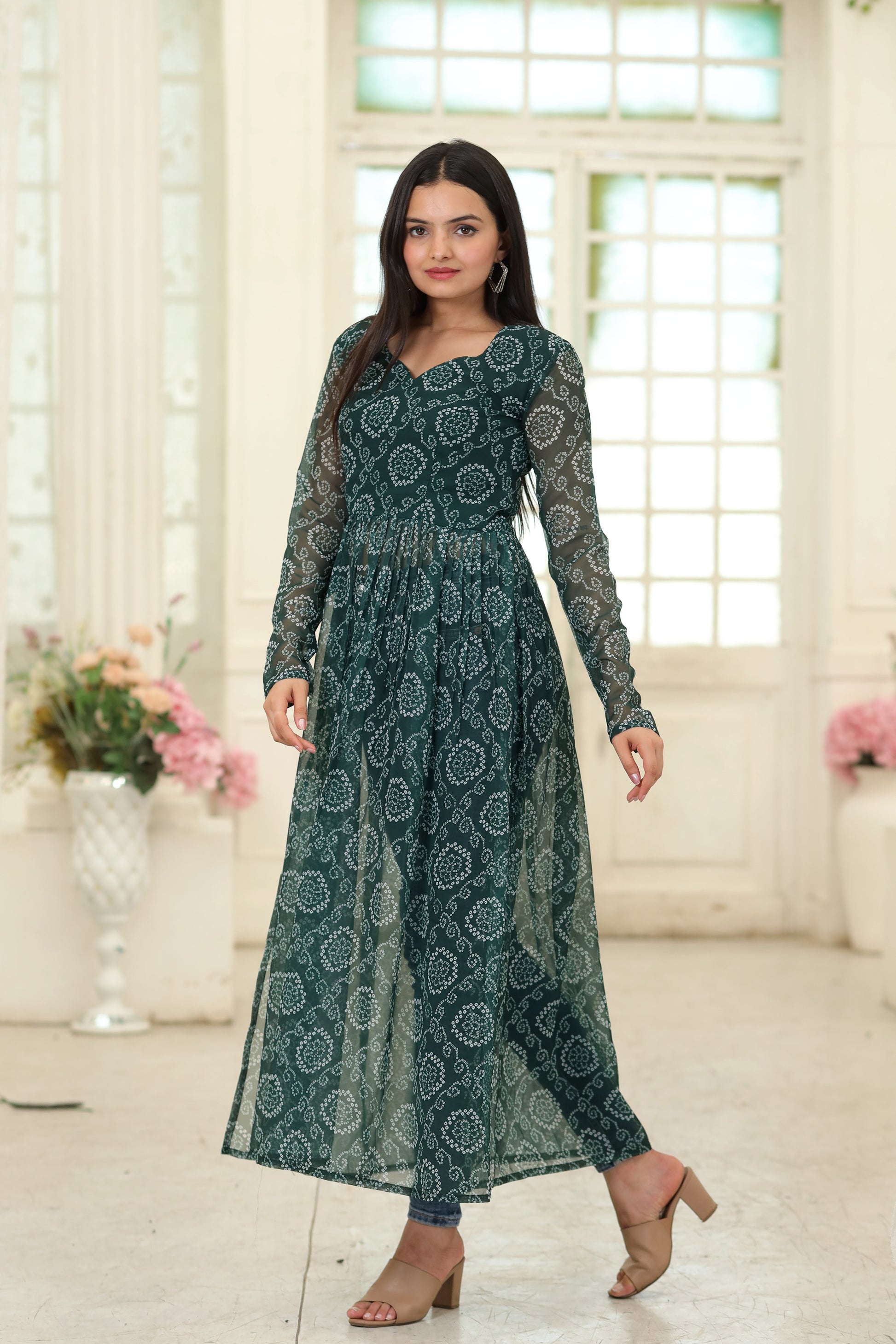 PREMIUM READYMADE DESIGNER NAYRA CUT KURTI - Clothebelle