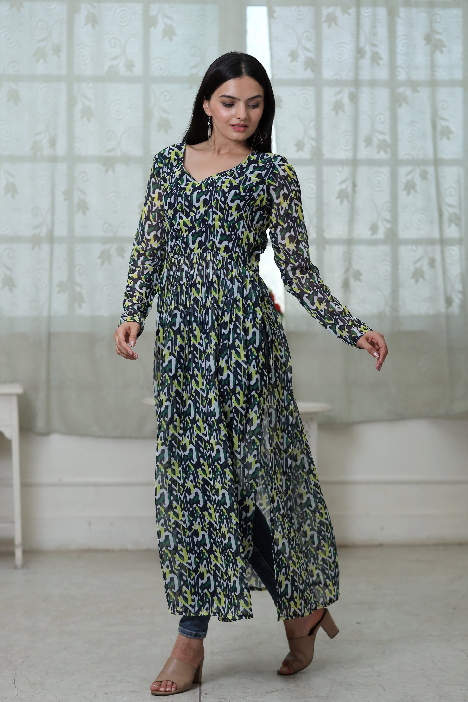 Nayra cut Kurtis  with Floral Digital print - Clothebelle